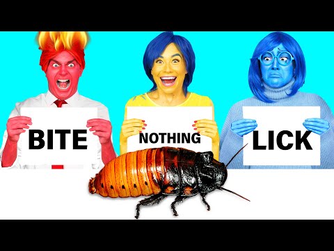 Видео: Откуси Лизни или Ничего Челлендж | Вкусные Кухонные Лайфхаки от BaRaDa Challenge