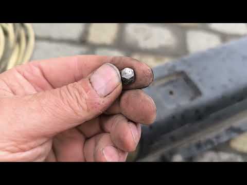 Видео: Зняття заднього бампера і посилювача Fiat Doblo