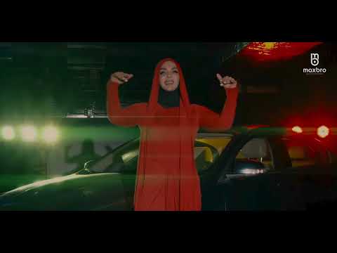 Видео: Алина Мусиева  "Я тобой дышу". "MaxBro"