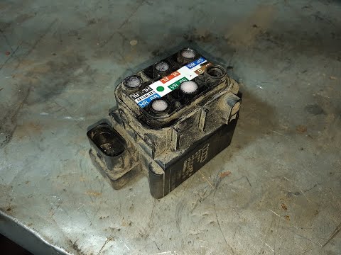 Видео: Audi & VW, Проверка герметичности блока клапанов пневмоподвески.