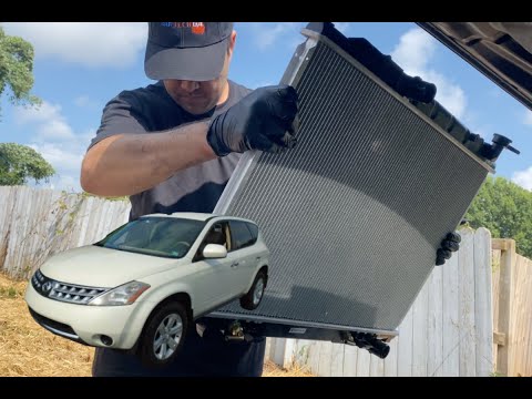 Видео: Пошаговая замена радиатора Nissan Murano 2002-2007 гг. #Mobile-Mechanic