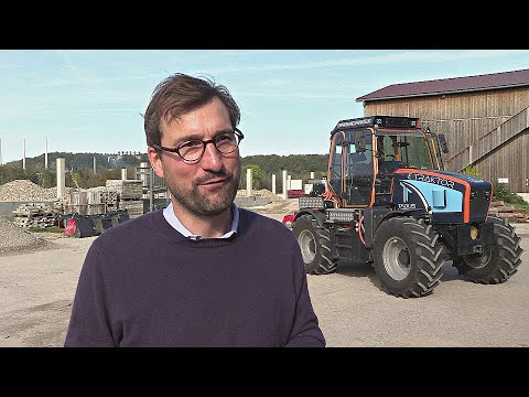 Видео: Немецкий электротрактор выходит на поля, сокращая расходы на топливо