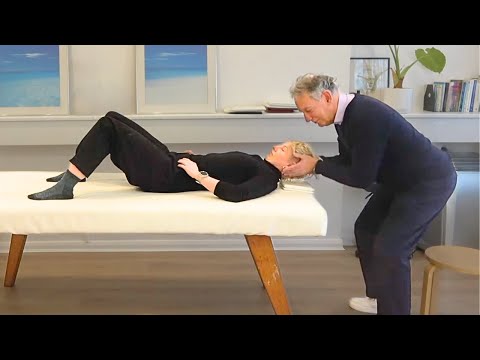 Видео: Мой первый урок по технике Александра (с Энтони Кингсли) — непреднамеренный ASMR