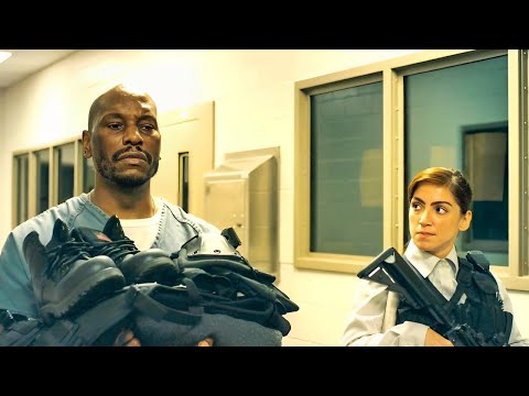 Видео: Этот новый заключенный способен продержаться в самой жестокой тюрьме менее 3 дней | Пересказ Фильма