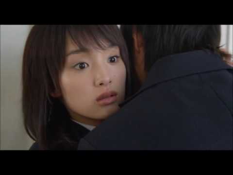 Видео: "Соседи по комнате."