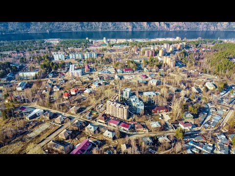 Видео: Дивногорск, полет над городом, апрель 2023