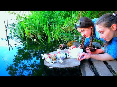 Видео: НАШЛИ ЗАКОЛДОВАННУЮ КУКЛУ МАЛЕНЬКОЙ ДЕВОЧКИ ЛУ ЛУ!