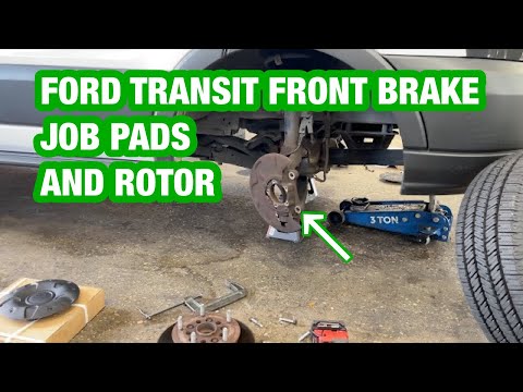 Видео: Установка колодок и роторов передних тормозов Ford Transit