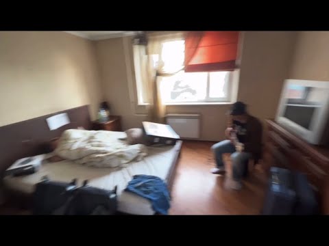 Видео: данон разбудил стопбана гитаристом на стриме