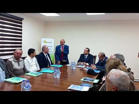 Видео: Асад Гулзода Бухорои открыто и бесстрашно говорит о состоянии таджикского языка в Бухаре. 08.11.2021