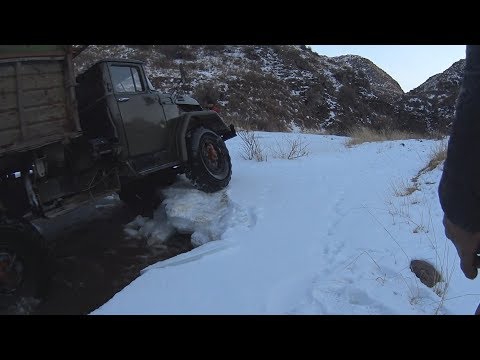 Видео: Каракастечка зимой        ЗИЛ131 ГАЗ66 2018  Зима Часть 2