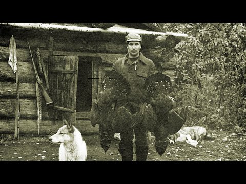 Видео: /Случай на охоте / Загадочные следы у потухшего костра /