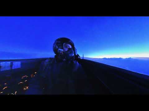 Видео: Flight with the sunset / Полети по залез слънце с изтребител МиГ-29
