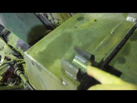 Видео: погрузчик ПФН с быстросъёмным ковшом