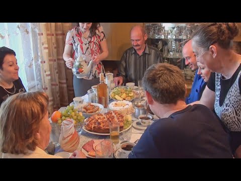 Видео: КАК Я СВАТАТЬСЯ ПА НАСТЮ ХОДИЛ /  ИГОРЬ И АНАСТАСИЯ )))