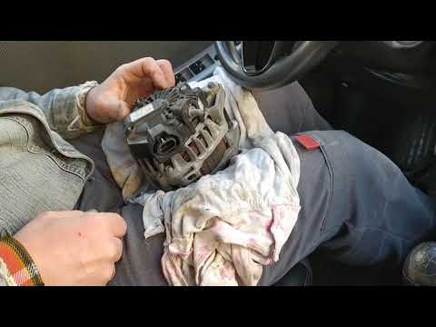 Видео: Снятие и установка генератора  Хендай солярис с заменой регулятора напряжения.
