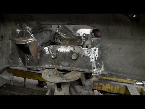 Видео: ВАЗ-2121 «Ни́ва».   Шёл второй месяц ремонта)