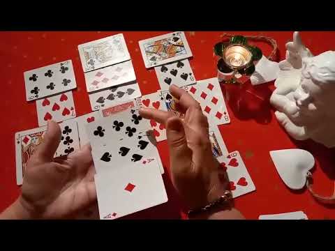 Видео: ❤️ Для ЧЕРВОВЫХ ДЕВЧОНОЧЕК! 🎁 гадание на таро и игральных картах