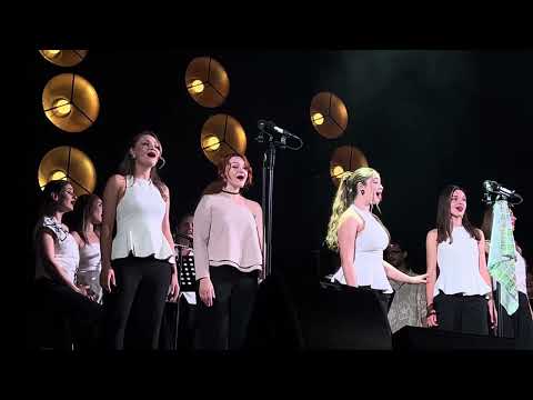 Видео: На пероні на люднім пероні, де розлуки і зустрічі плачуть #хоргомін #хор #acapella 