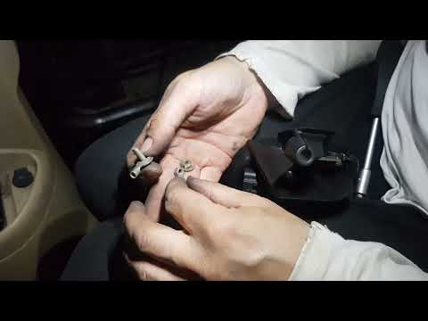 Видео: Volkswagen multivan t5 ремонт замка сдвижной двери. замена тросика или ремонт.часть 3