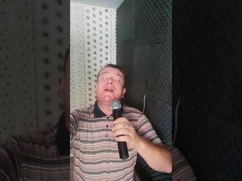 Видео: Илия Луков - "Садила мома край море лозе"