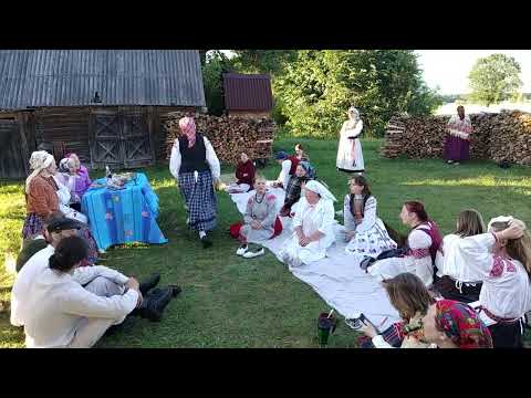 Видео: Песьня "Зялёная вішня" на двары Дому хлеба ў в. Жораўка (Любанскі раён). Пятровіца-2025. 11.07.2025