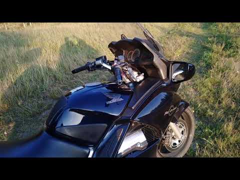 Видео: Обзор мотоцикла Honda Pan European ST 1300