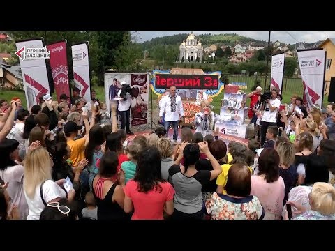 Видео: СХІДНИЦЯ. КАРАОКЕ НА ВСІ БОКИ