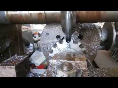 Видео: Изготовление цепных звездочек.