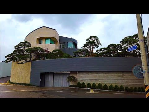 Видео: [4K SEOUL] Прогулка по богатой деревне Итаевон, соседству с корейскими супер богатыми людьми