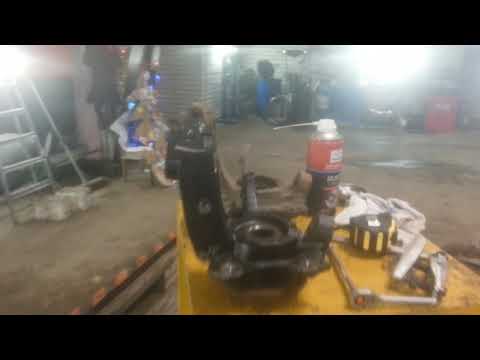 Видео: Как гнутся поворотные кулаки...