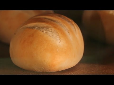 Видео: Еда живая и мёртвая, выпуск 46: сладкая хурма, модная репа и 5 чудес на кухне