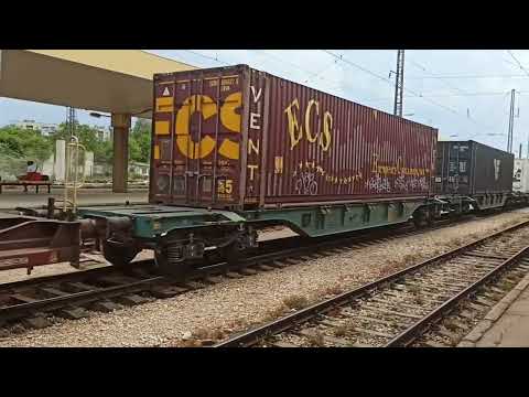 Видео: Различни влакове на жп гара Пловдив