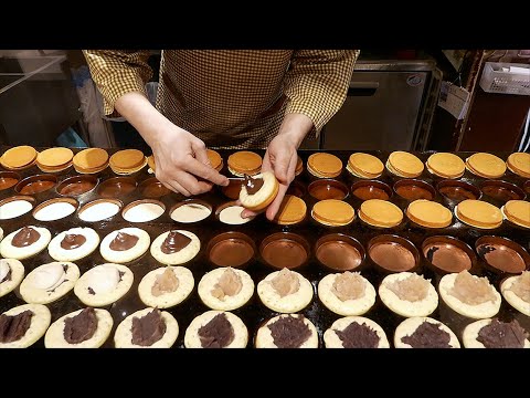 Видео: Японская уличная еда - фаршированный блин Токио Япония