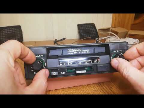 Видео: Новая автомагнитола Гродно 304. Капсула времени. Разработана в СССР. Сделано в Гродно.