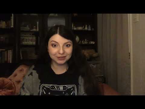 Видео: Загадайте человека и узнайте его мысли о вас. Таро Юлия Петрова