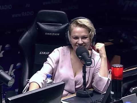 Видео: 📁  Три типа женщин. Часть 2 Женщина и слабый мужчина | 24.10.2018 | #098