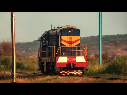 Видео: Тепловоз резервом. ЧМЭ3-2635 /УЗ/. Бессарабка