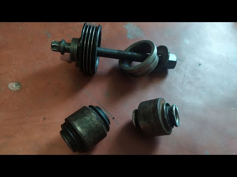 Видео: Замена заднего плавающего сайлентблока Lexus RX 2003-2008 rear bushings replacement Лексус Харёк