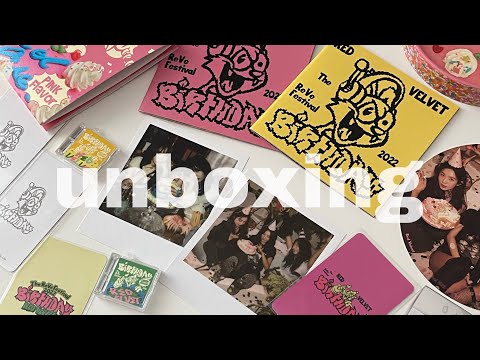 Видео: ౨ৎ unboxing r to v and season's greetings merch | распаковка альбомов и мерча ред вельвет~ | часть 2