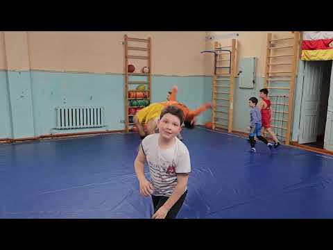 Видео: Акробатика у борцов/Клуб"АРС"Донгарон/
