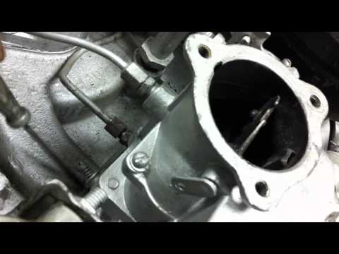 Видео: Вопрос №26. Регулировка карбюратора на холостом ходу