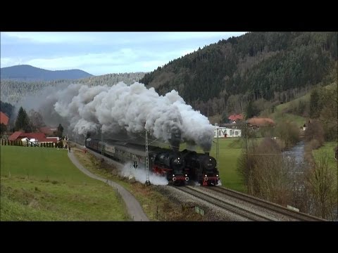 Видео: Паровозы обгоняют друг друга - часть 1