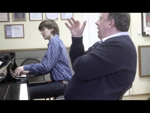 Видео: Даниил ХАРИТОНОВ  П.И.Чайковский, Ф.Шопен