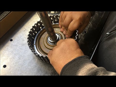 Видео: Установка нового центрального подшипника, задней планетарки и сборка #АКПП #U660 Lexus RX 350