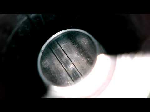 Видео: Бороскопирование Ремингтон 700 с нержавеющим стволом после 18 лет использования.