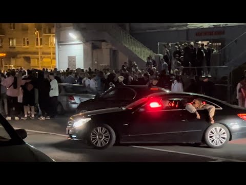 Видео: ДВИЖНЯК ПОСЛЕ КОНЦЕРТА ALBLAK 52 | ВЕСЬ ПИТЕР НА УШАХ