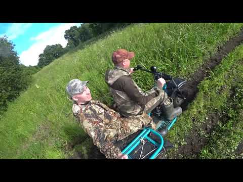 Видео: За грибами и земляникой на мотовездеходах Snowreg )