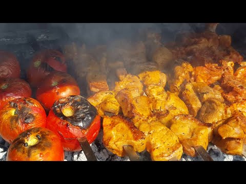 Видео: АРМЯНСКИЙ ШАШЛЫК НА ПРИРОДЕ! ПРАЗДНИК ДУШИ!!