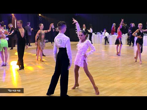 Видео: Юниоры-2, La (Rising Stars) 1/2 финала | Чемпионат БФТ (16.04.2022, Минск) спортивные бальные танцы